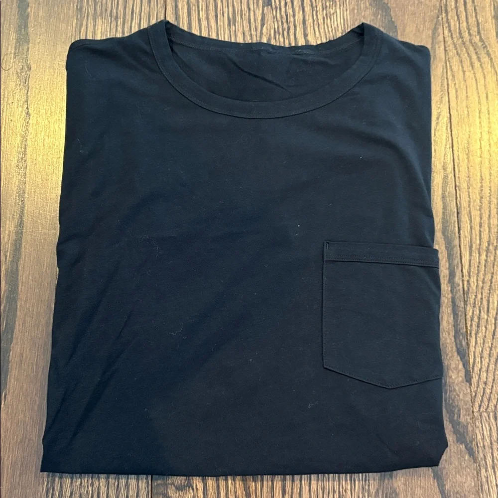 Vuori Men's Short Sleeve Pocket Tee - Black - Picture 6 of 6